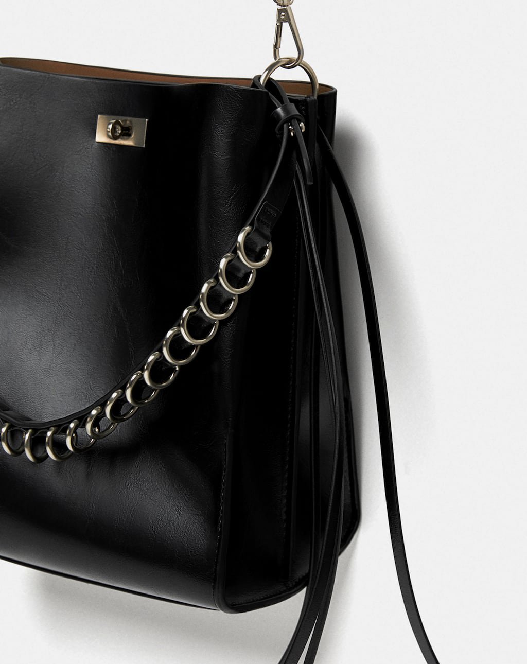 Bucket Bag With Rings - Image 3